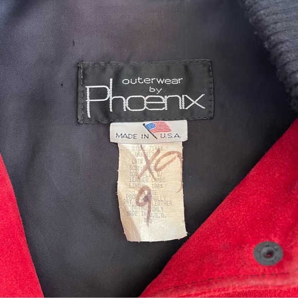 Rare Vintage Leather Jacket - Picture 3 of 8